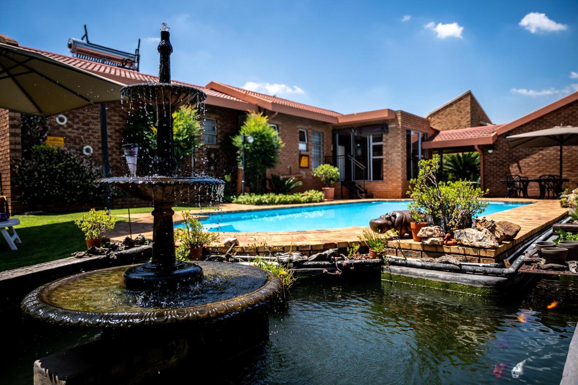 ואנדרביג'לפארק Asante Guest House מראה חיצוני תמונה