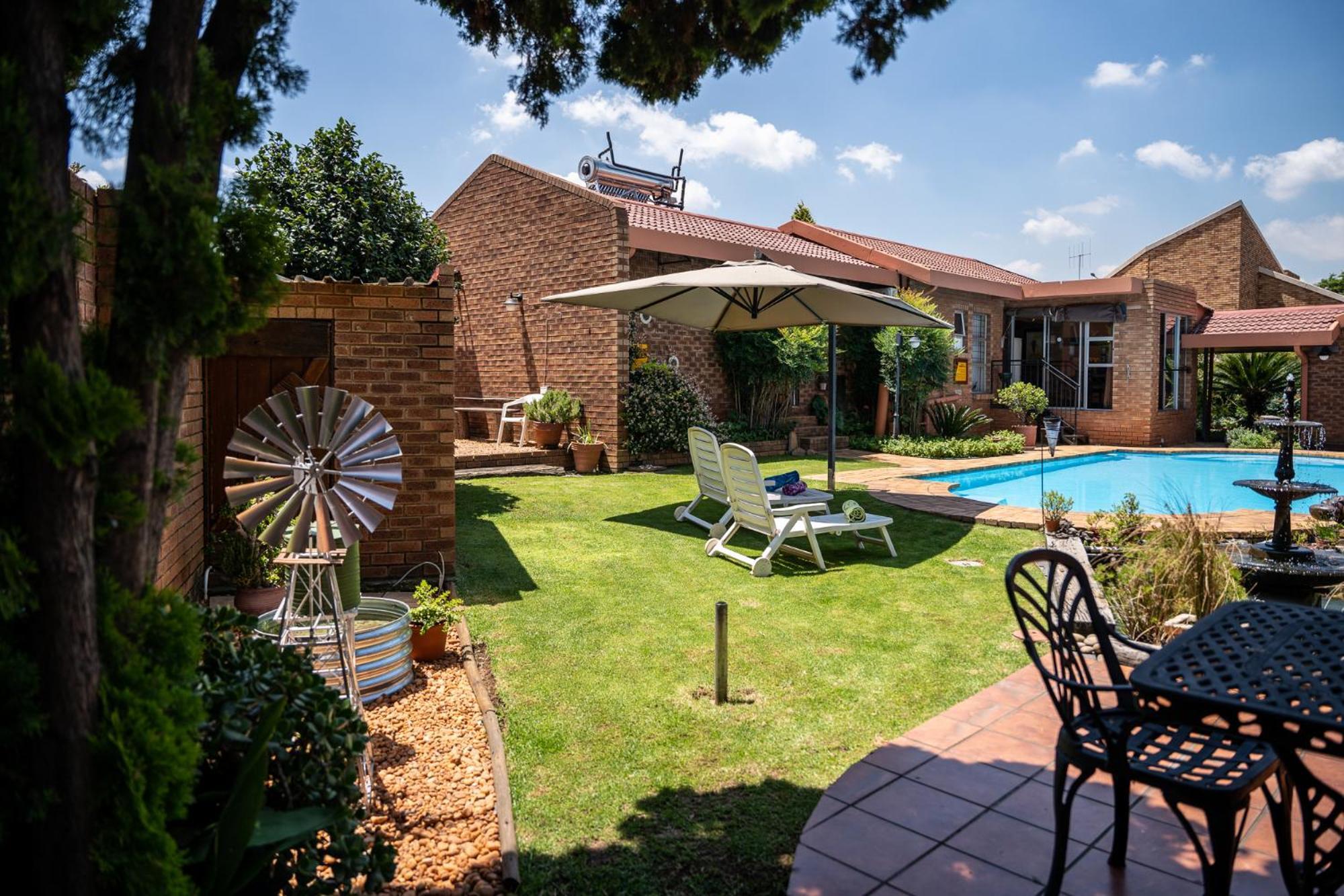ואנדרביג'לפארק Asante Guest House מראה חיצוני תמונה