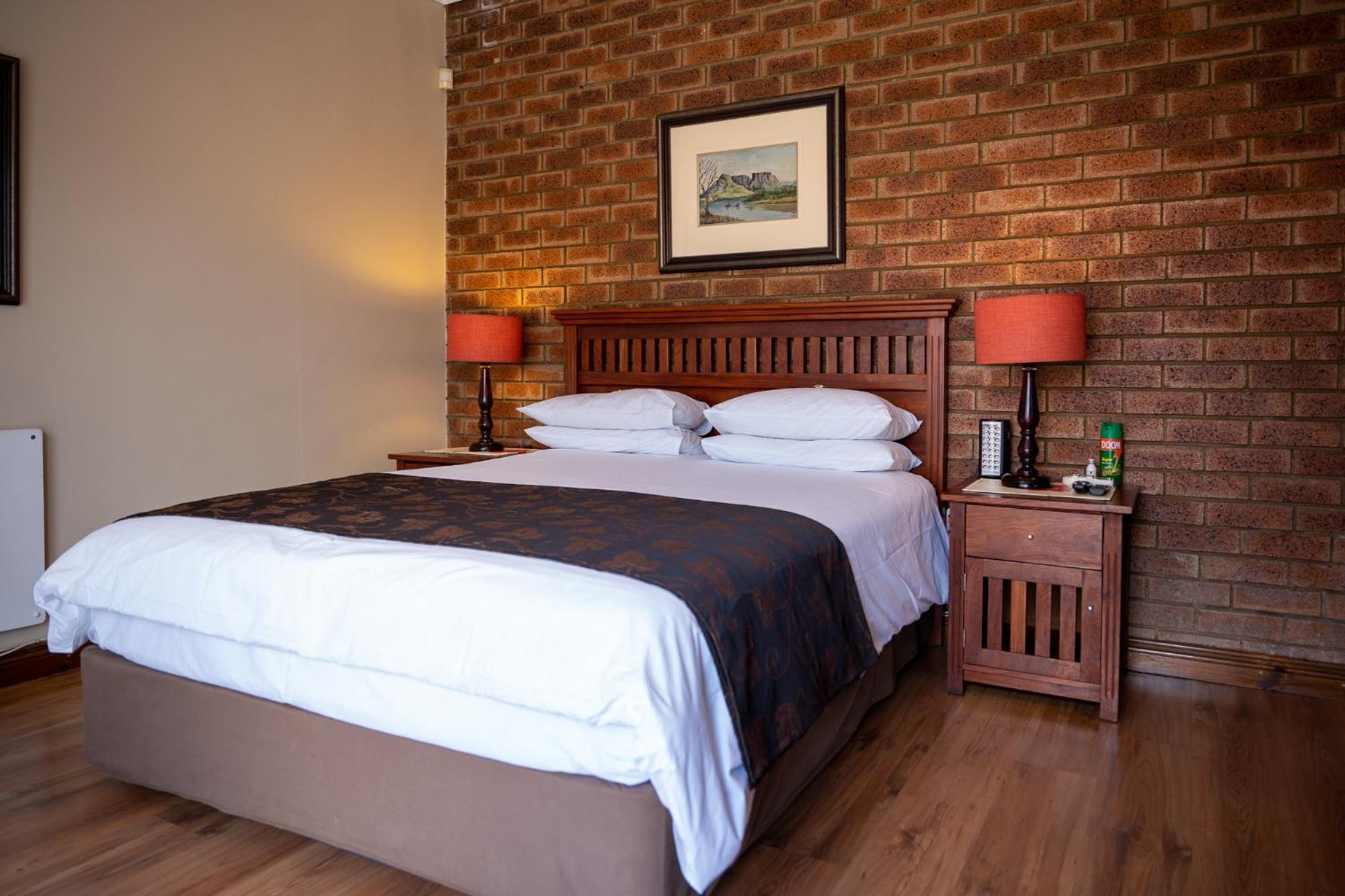 ואנדרביג'לפארק Asante Guest House מראה חיצוני תמונה