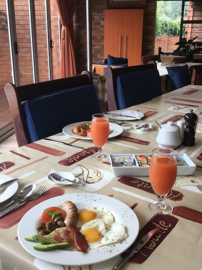 ואנדרביג'לפארק Asante Guest House מראה חיצוני תמונה